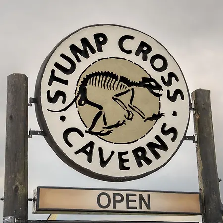 The Gamekeeper At Hole Bottom 2